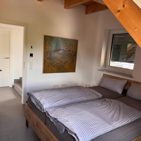Moderne Ferienunterkunft/Wohnung Burgthann Ngoại thất bức ảnh