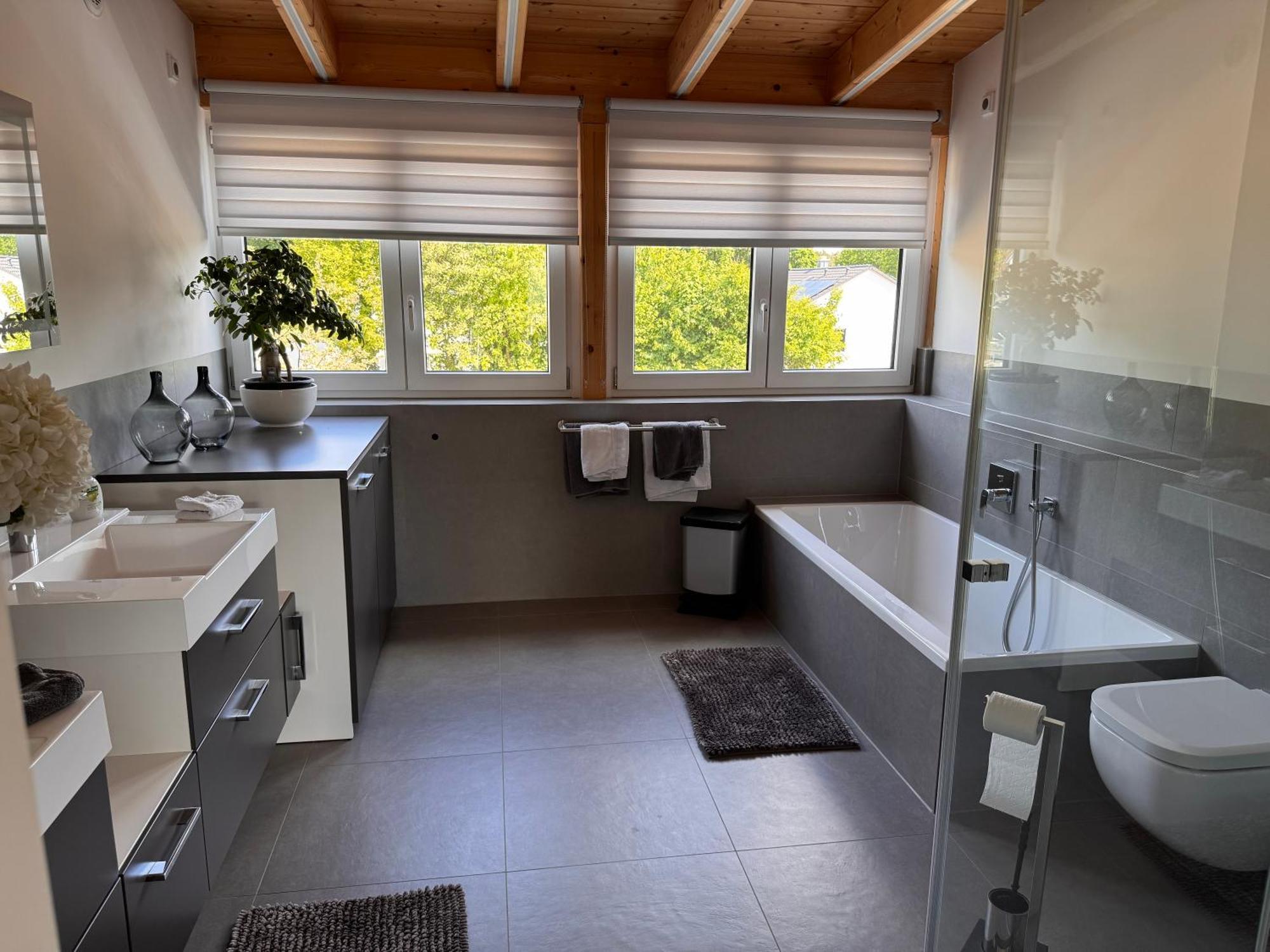 Moderne Ferienunterkunft/Wohnung Burgthann Ngoại thất bức ảnh
